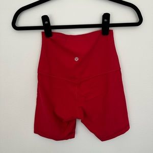 LULULEMON - ALIGN SHORT 6”